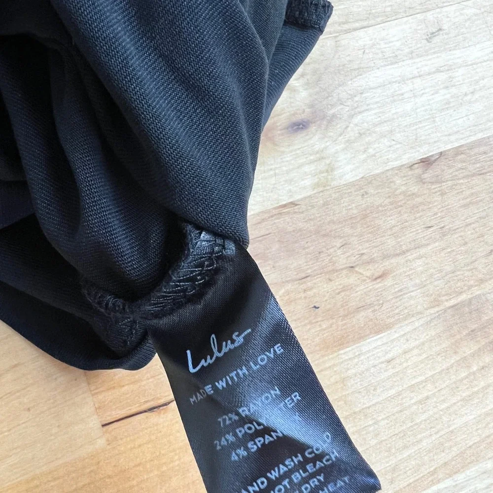 Lulus Romper Sun Charmer Black V Neck Sleeveless Drawstring Waist‎ Jumpsuit M